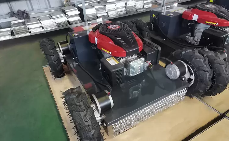 جزازة العشب الروبوتية 550S